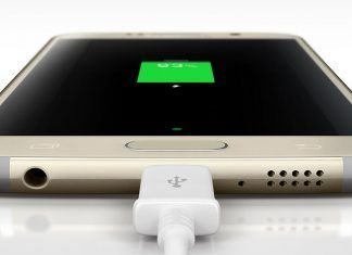 8 móviles con mejor batería en 2017 La batería; siempre representa, un punto de preocupación en los usuarios asiduos al uso de telefonía móvil. En especial; en estos tiempos, donde el uso del teléfono se ha vuelto imprescindible a la hora de realizar cualquier tipo de actividad, mientras mejor sea el almacenamiento de carga; más posibilidad hay que el teléfono sea duradero.