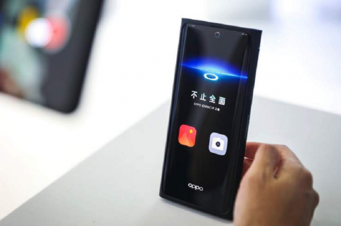 Oppo revela su tecnología para ocultar la cámara frontal bajo la pantalla de los smartphones